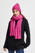 Load image into Gallery viewer, Sandy Scarf Very Berry