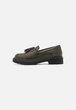 Load image into Gallery viewer, Marta flats Loafers Slip On Shoes Olive Green