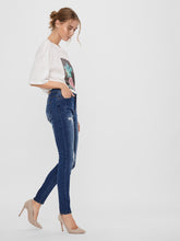 Load image into Gallery viewer, Hanna Skinny Distressed Denim Jeans
