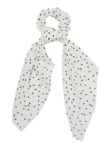 Tia Scrunchie - Snow White Spot